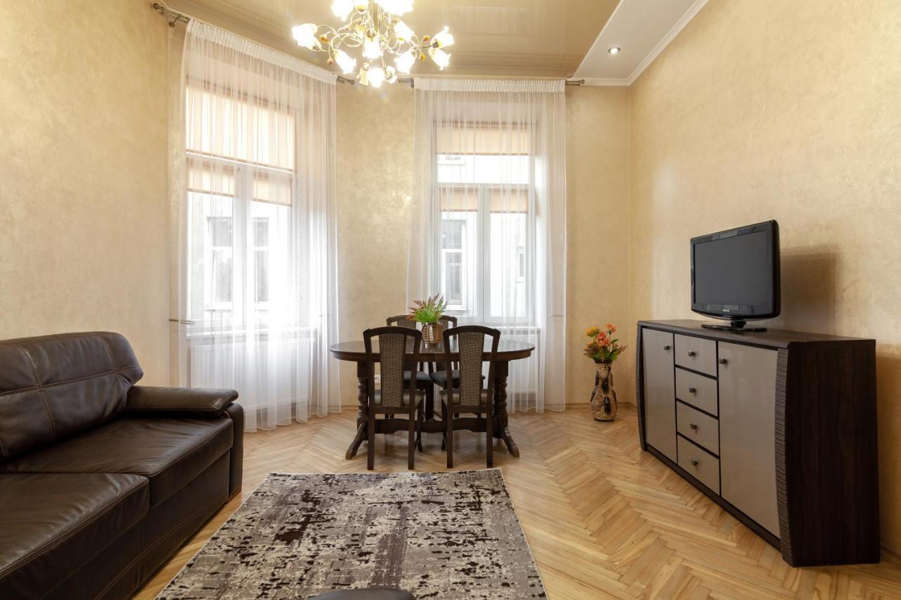 Alfa Apartments Levytskoho Львов Экстерьер фото