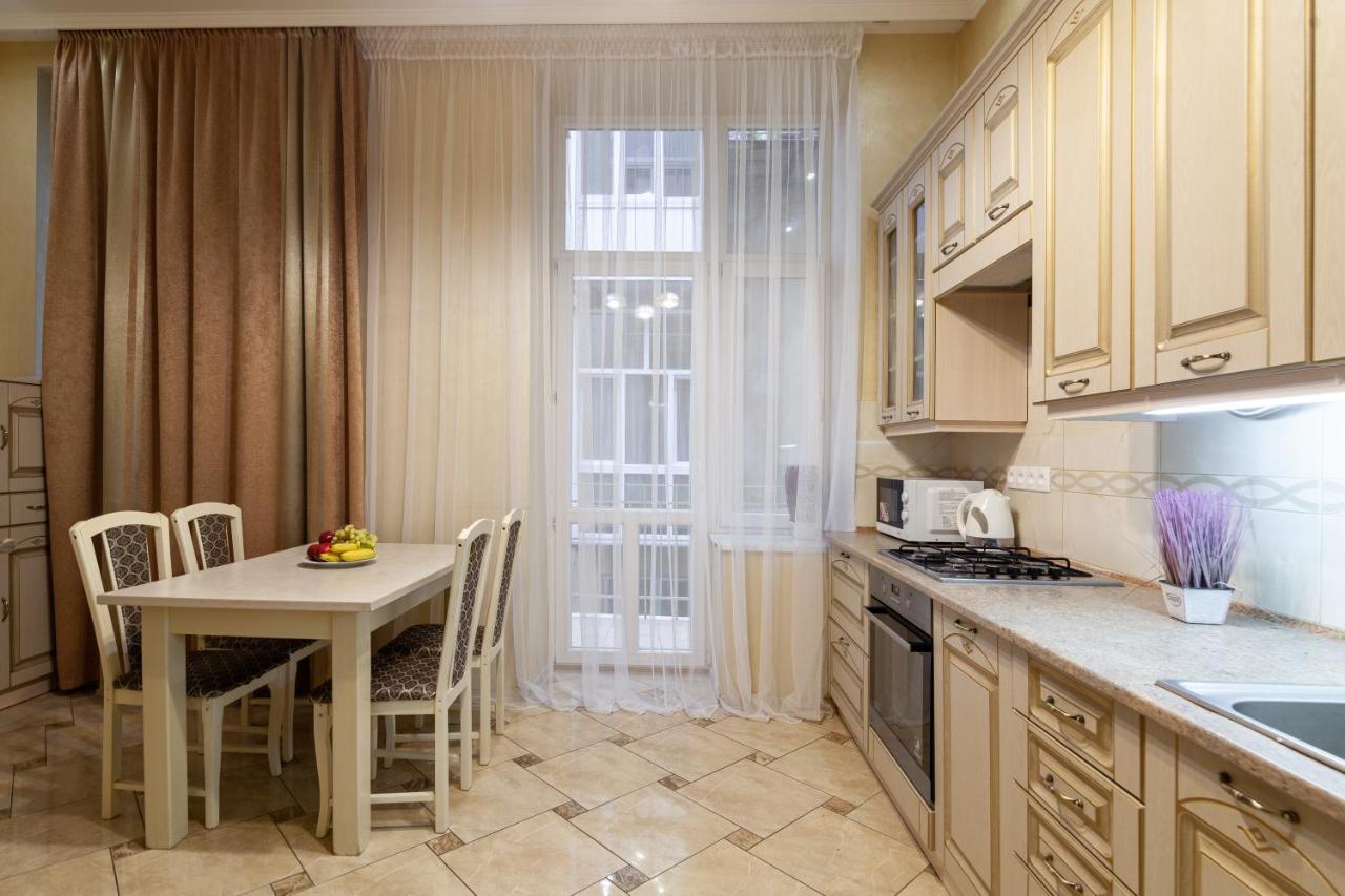 Alfa Apartments Levytskoho Львов Экстерьер фото