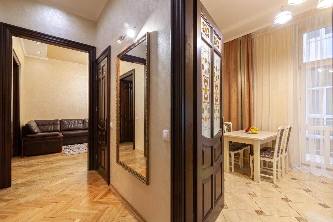 Alfa Apartments Levytskoho Львов Экстерьер фото